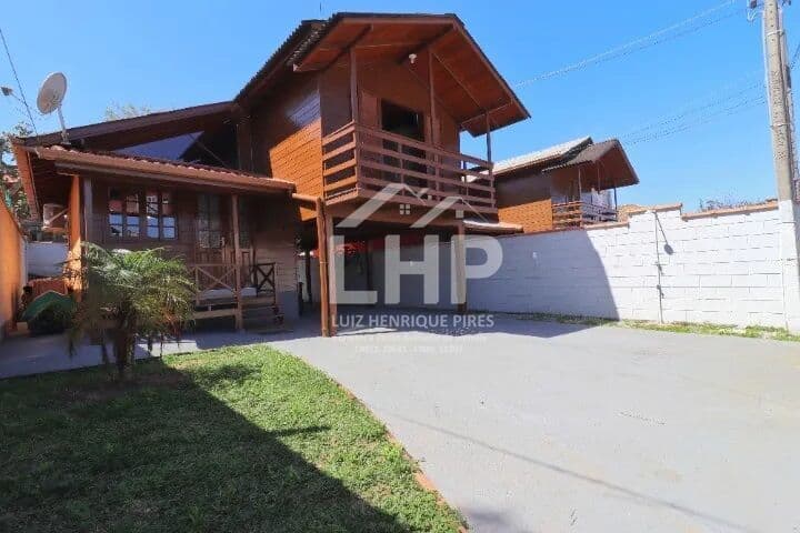 Casa em Florianópolis - Rio Tavares