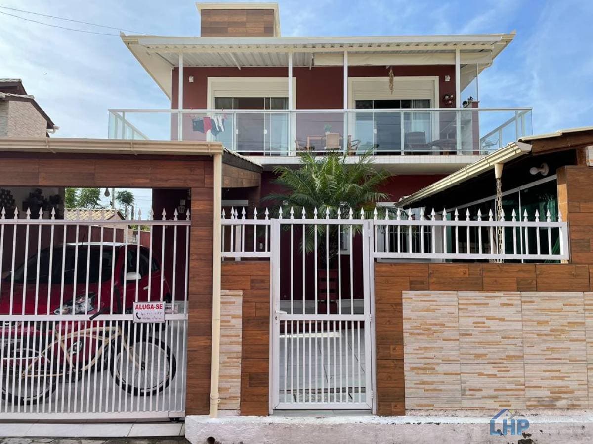 Casa à venda no bairro Pinheira em Palhoça/SC