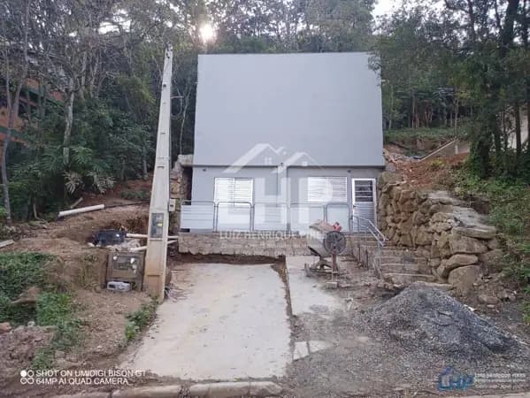 Casa à venda no bairro Pântano do Sul em Florianópolis/SC