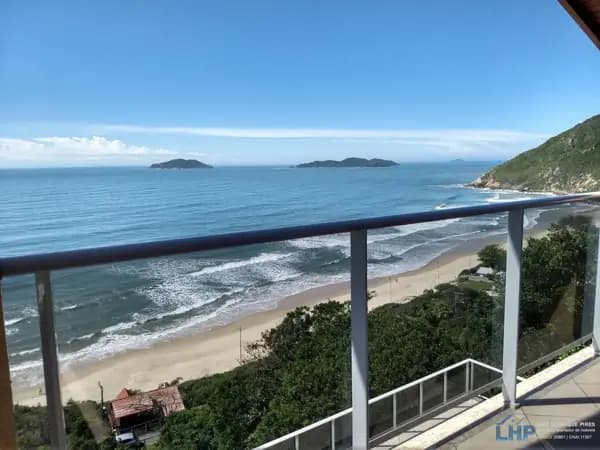 Casa à venda no bairro Pântano do Sul em Florianópolis/SC
