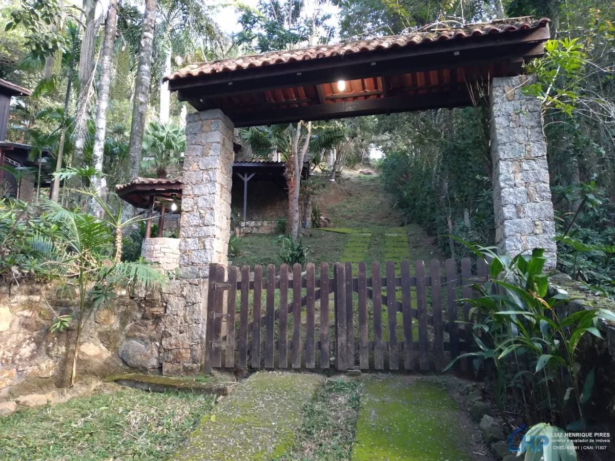 Casa à venda no bairro Pântano do Sul em Florianópolis/SC