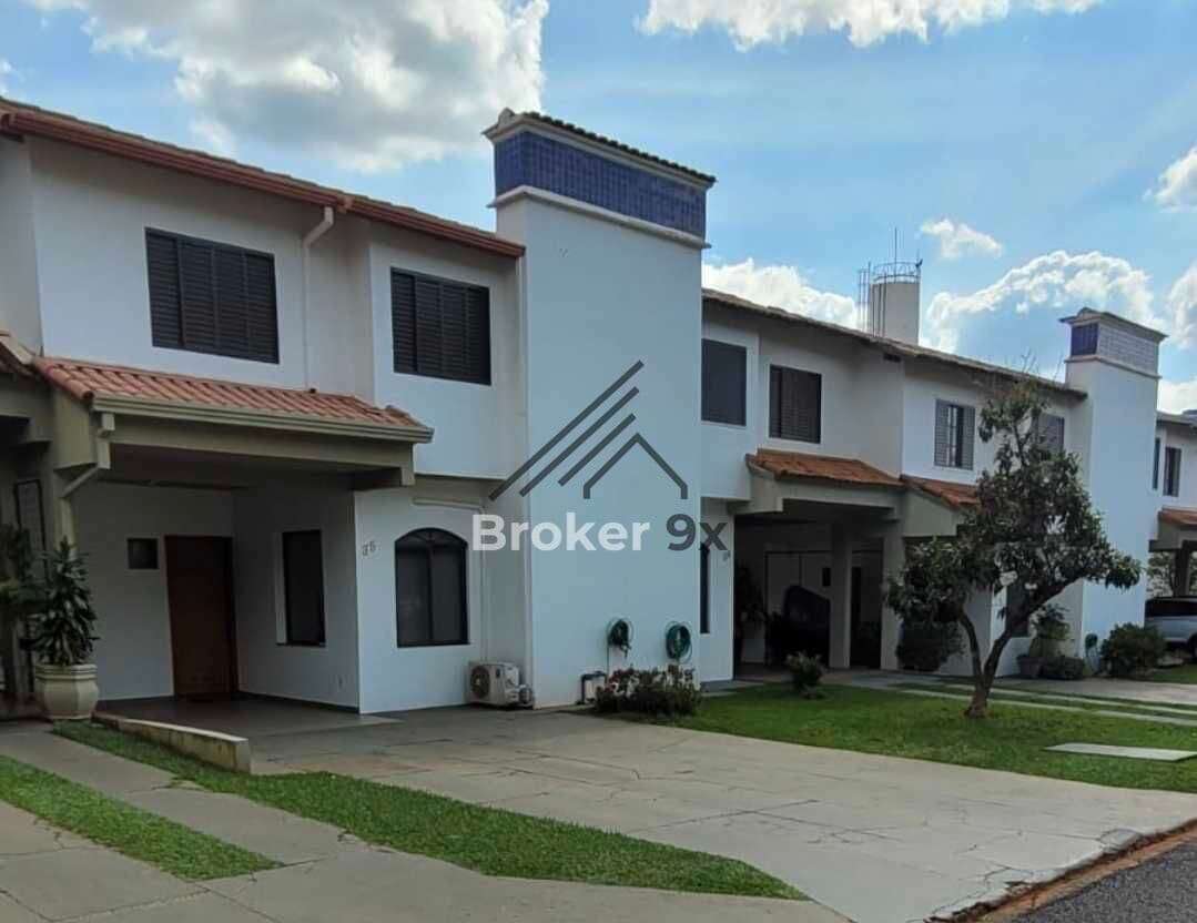 Casa de Condomínio em Araraquara - Centro