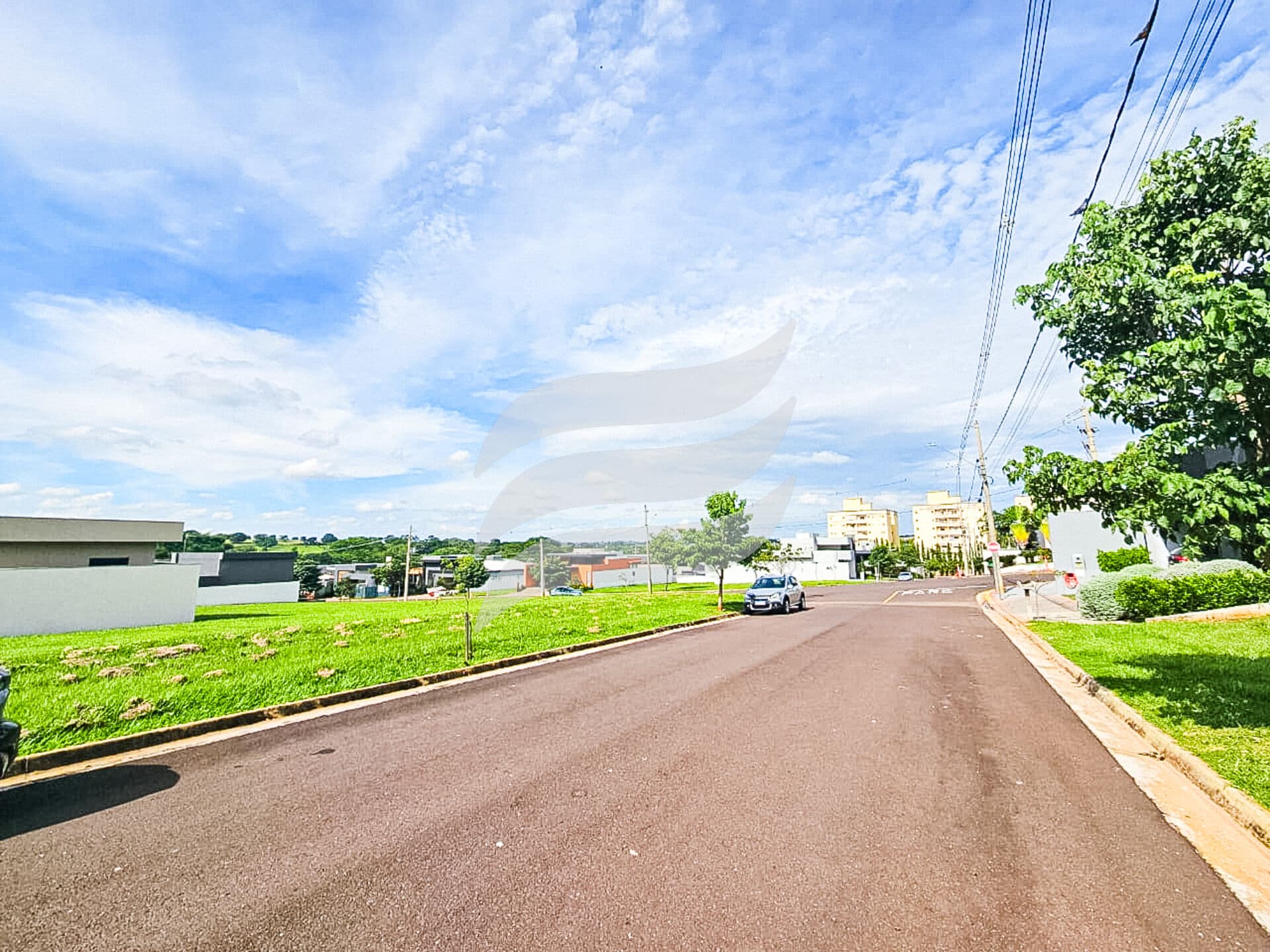 Terreno de 330 m² à venda no condomínio Green Park, Araçatuba/SP