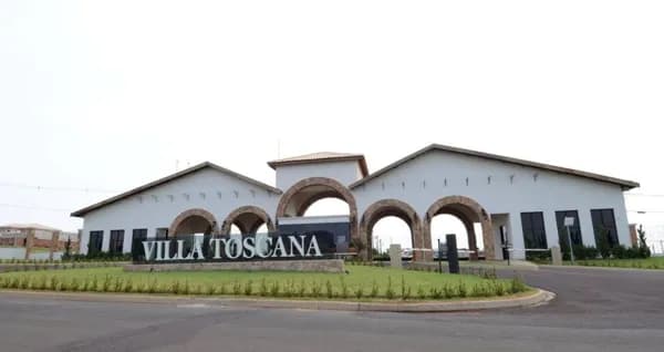 Lote de 603,91 m² à venda no Condomínio Villa Toscana em Araçatuba