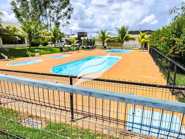 Lote 200 m² à venda no Condomínio Barcelona em Araçatuba