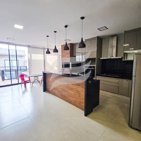 Casa 03 suítes e com piscina à venda no condomínio Vila Madalena 1, Araçatuba/SP