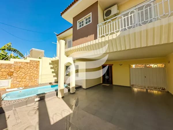 Sobrado 04 quartos e piscina à venda no bairro Boa Vista, Araçatuba/SP