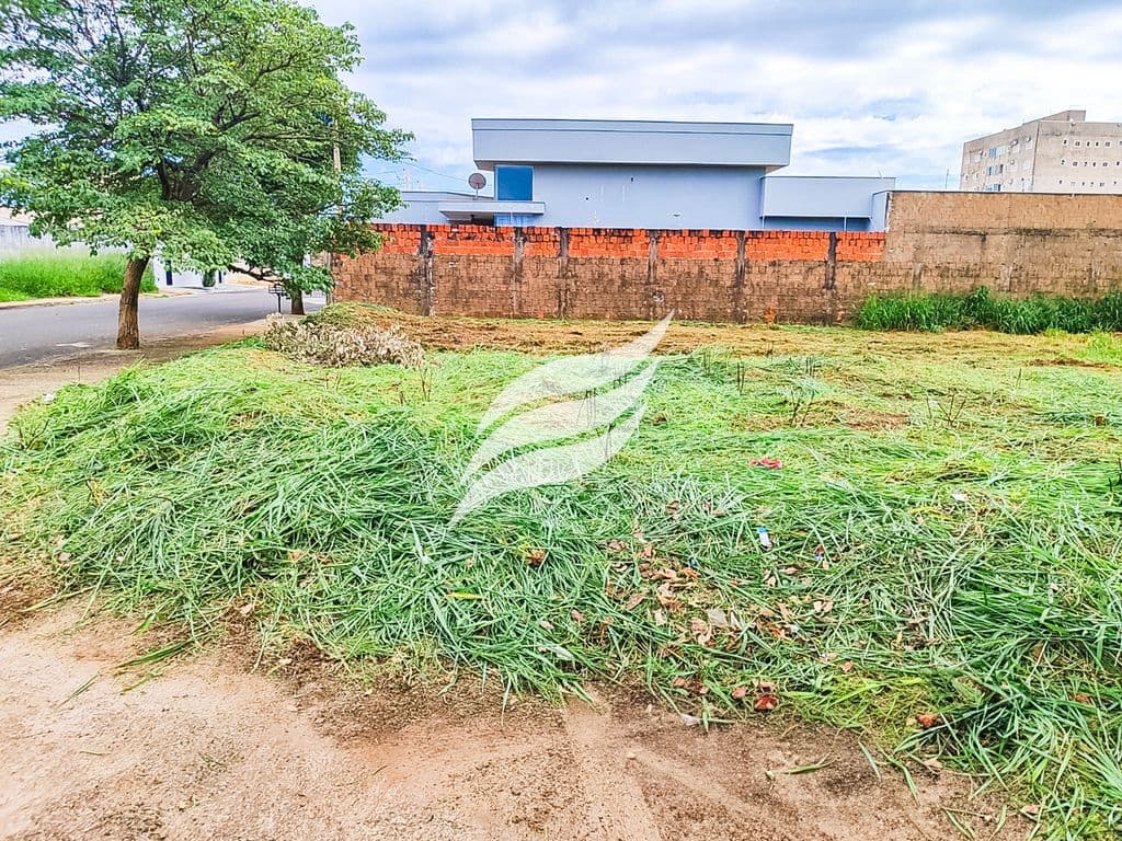 Terreno de 255 m² à venda no Bairro Concórdia em Araçatuba