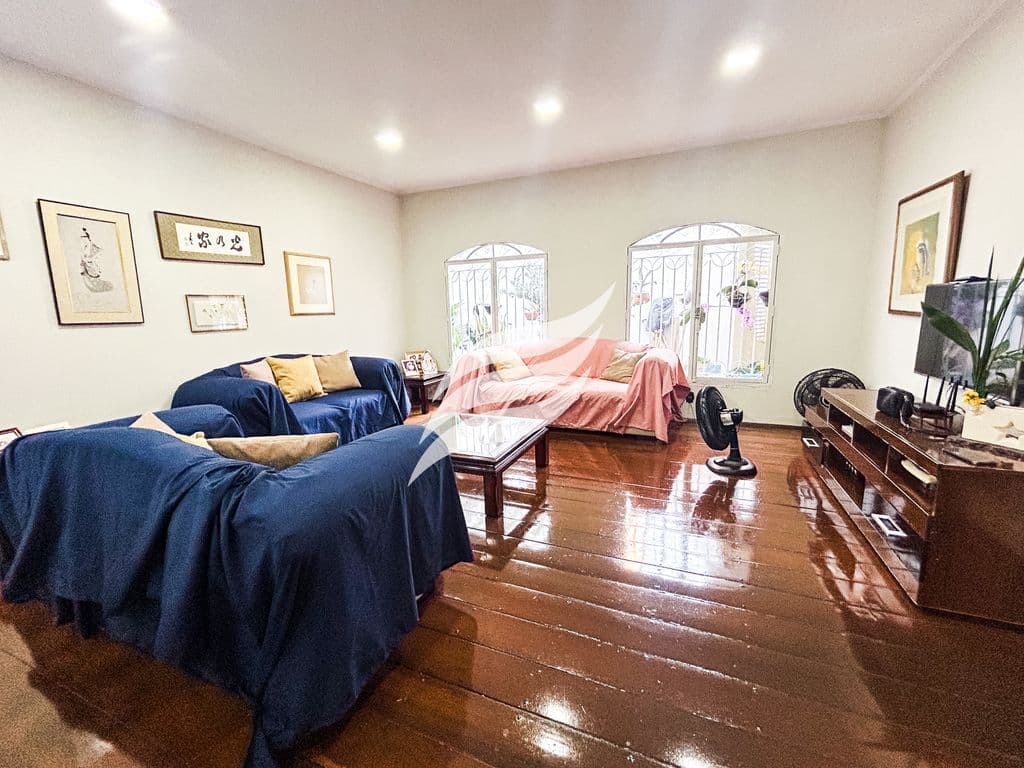 Casa 3 quartos à venda no Bairro Jardim Nova Yorque