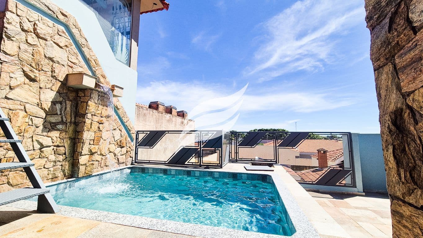 Linda casa 4 suítes e com piscina à venda no bairro Planalto em Araçatuba