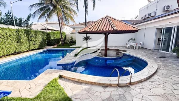 Casa 03 suítes com piscina à venda no condomínio Habiana 1