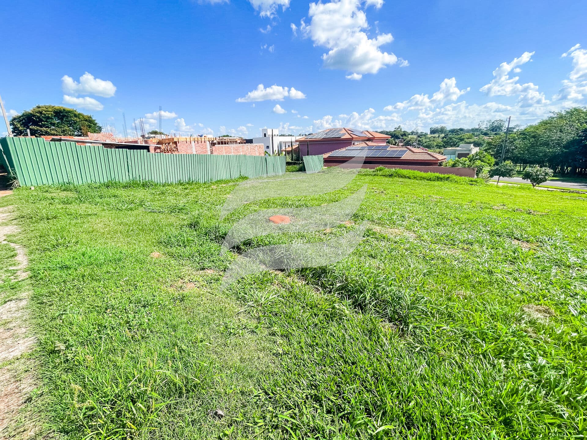 Terreno de 400 m² à venda no condomínio Royal Boulevard, Araçatuba/SP