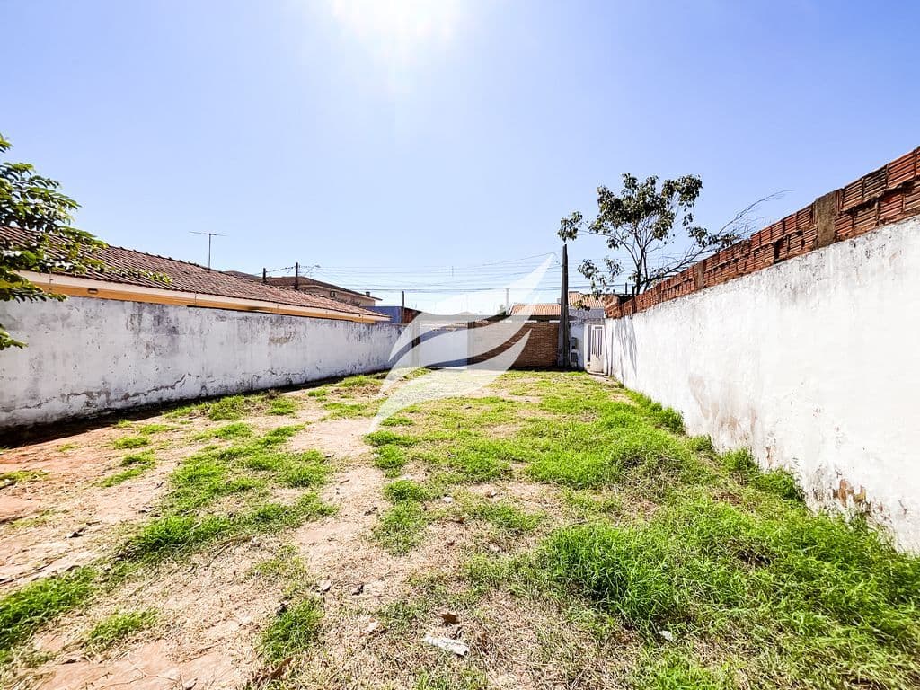 Terreno de 250 m² à venda no Bairro Jardim Universo em Araçatuba