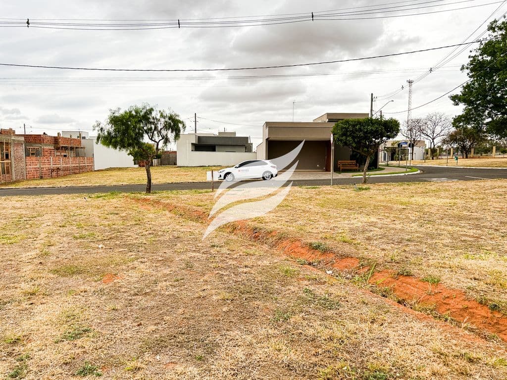 Lote de 225 m² à venda no Condomínio Costa Home em Araçatuba