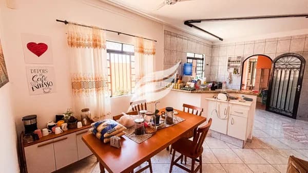 Casa 5 quartos à venda no Centro de Araçatuba