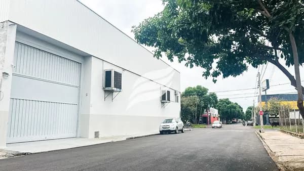 Ponto Comercial de 668 m² à venda no bairro Primavera