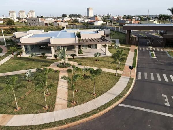 Lotede 315 m² à venda no Condomínio Quinta do Ipê em Araçatuba