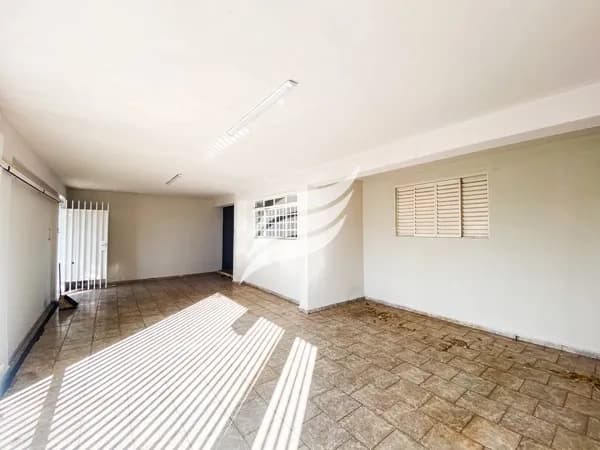 Casa 3 quartos à venda no bairro Presidente em Araçatuba
