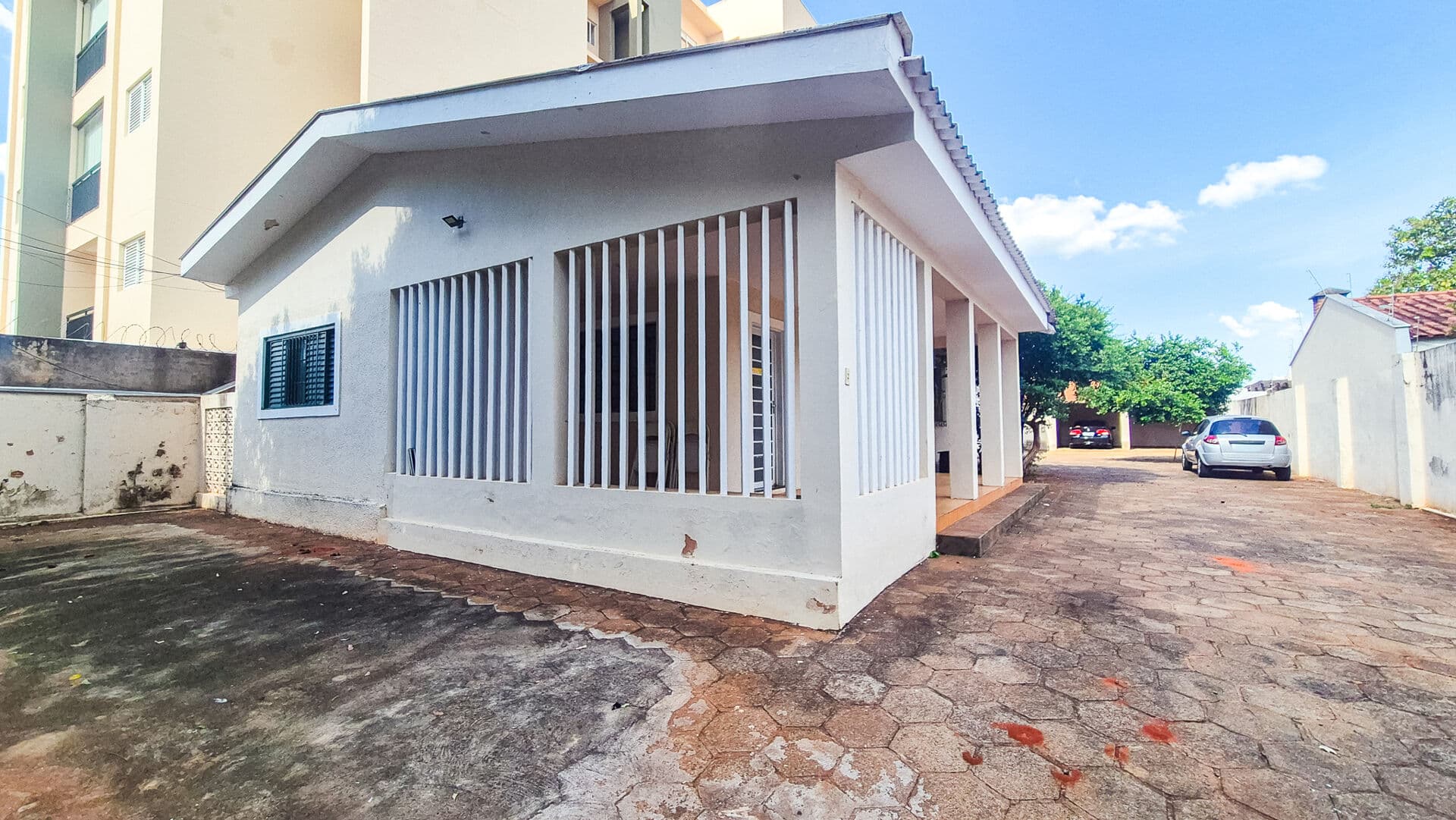 Casa 3 quartos e com edícula à venda no bairro Vila Mendonça em Araçatuba