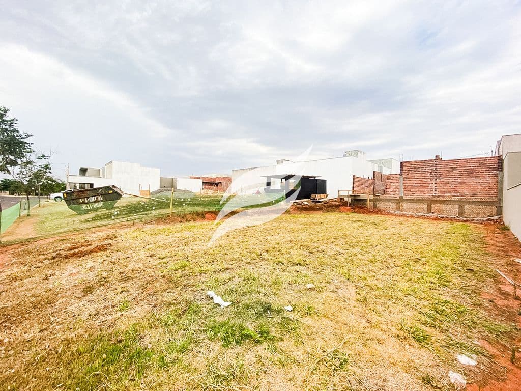 Lote 200 m² à venda no Condomínio Vila Madalena em Araçatuba
