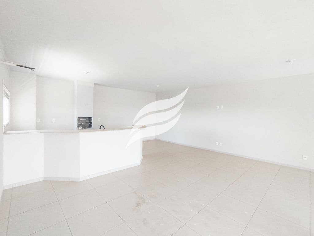 Cobertura Duplex 2 suítes à venda próximo ao Shopping Praça Nova em Araçatuba