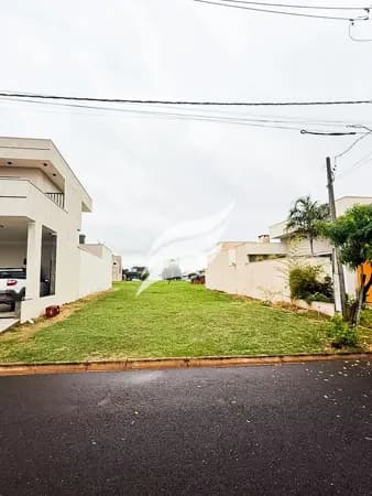 Lote de 225 m² à venda no Condomínio Costa Home em Araçatuba