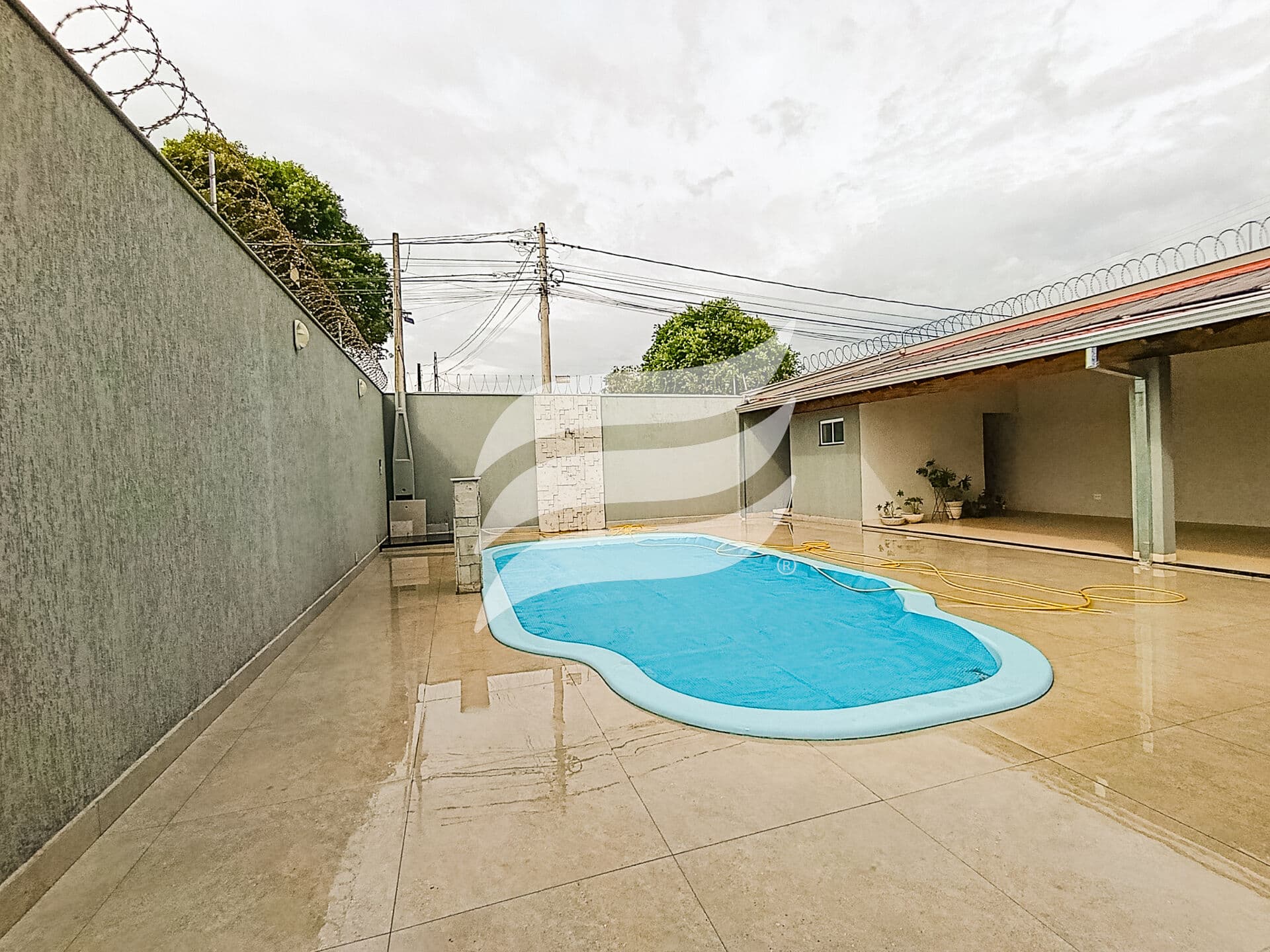 Casa com piscina à venda no bairro Palmeiras, Araçatuba/SP