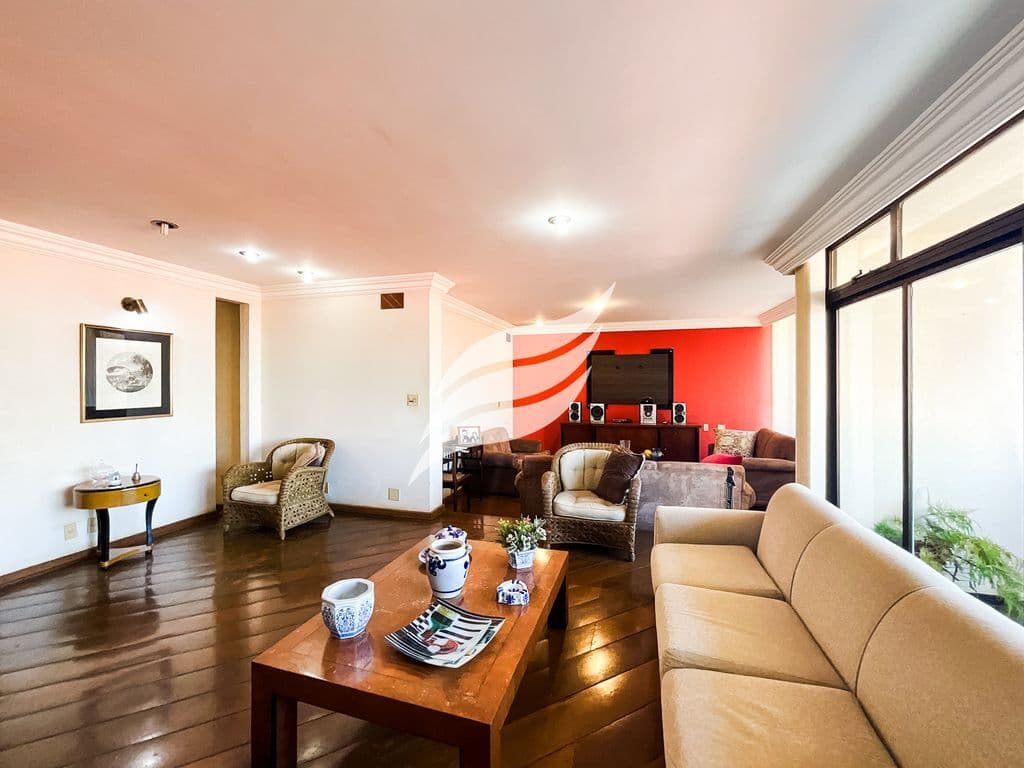 Apartamento 4 suítes à venda no centro de Araçatuba