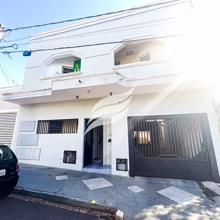 Sobrado à venda com 09 apartamentos para locação no bairro Jardim Sumaré