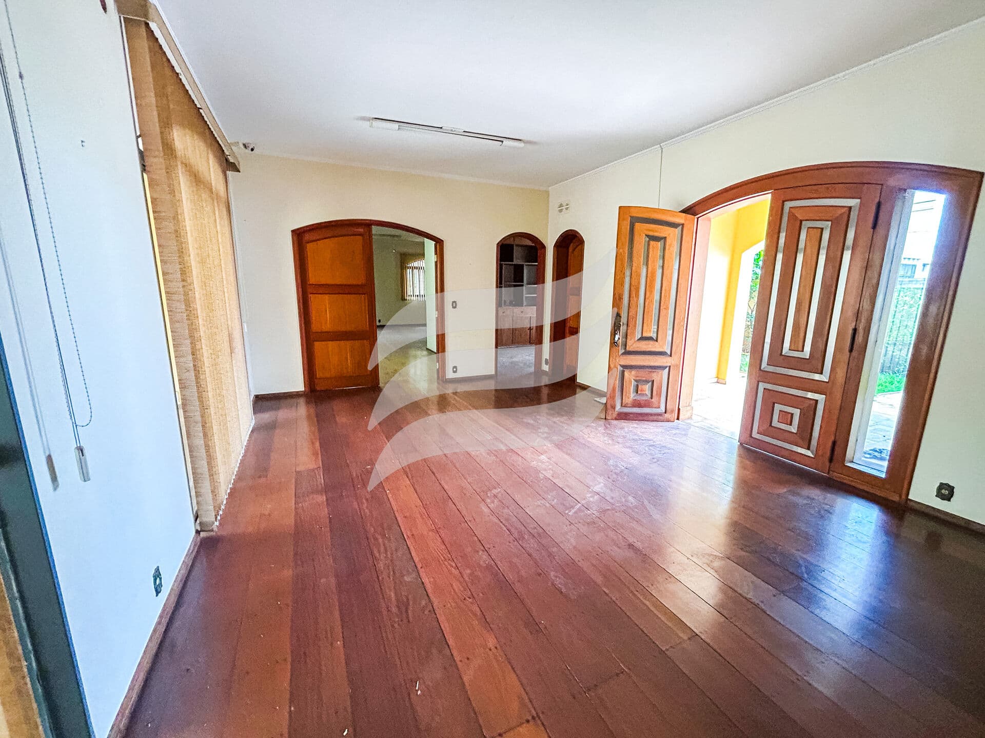 Casa 8 quartos à venda no bairro Vila Mendonça em Araçatuba
