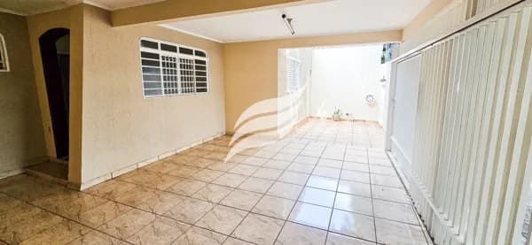 Casa 3 quartos à venda no bairro Vila Industrial em Araçatuba