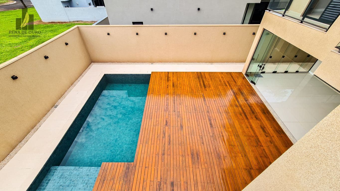 Casa 04 suítes e piscina à venda no Condomínio Habiana 2