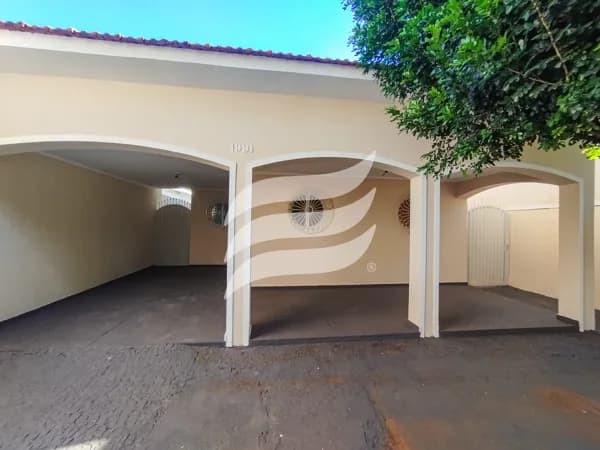 Casa 3 quartos à venda no bairro Vila Bandeirantes em Araçatuba