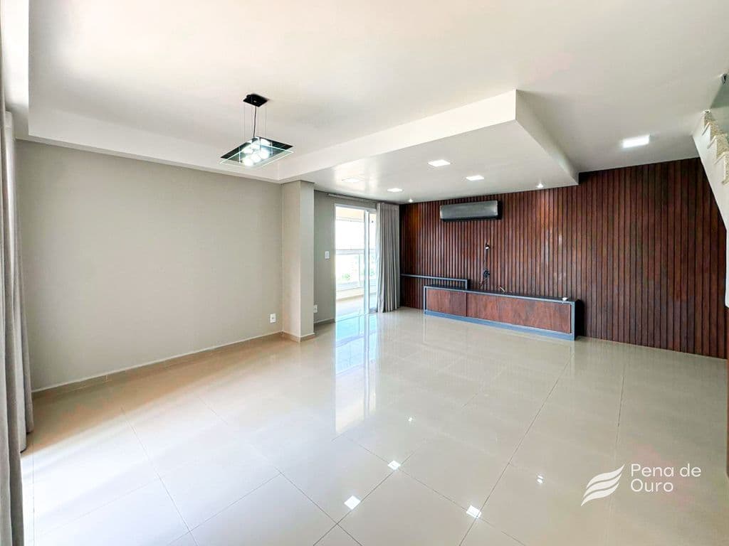 Apartamento Cobertura à venda próximo a Avenida Pompeu de Toledo