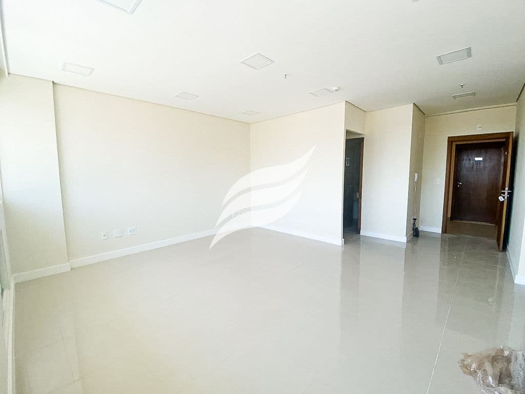 Sala comercial nova com armários e ar-condicionado à venda no Araçatuba Office