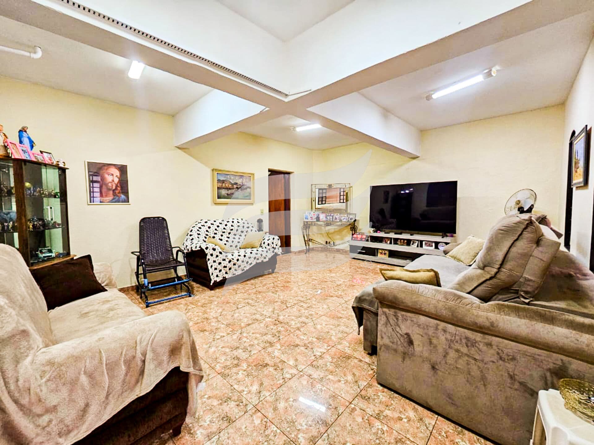 Casa 2 suítes à venda no bairro Vila Mendonça em Araçatuba