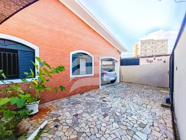Casa 03 quartos à venda no bairro Santana, Araçatuba/SP