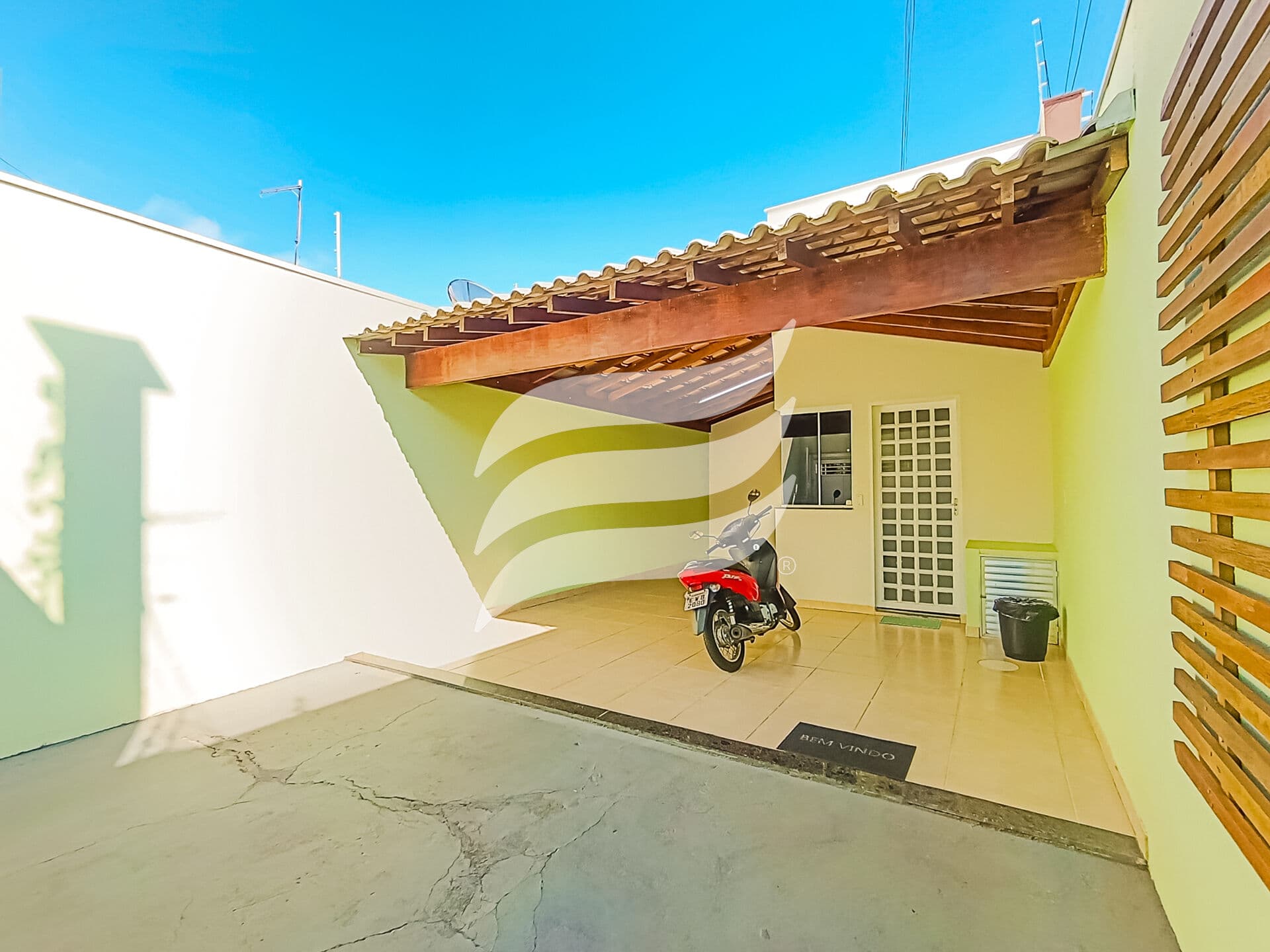 Casa 02 quartos e com churrasqueira à venda no bairro Umuarama, Araçatuba/SP