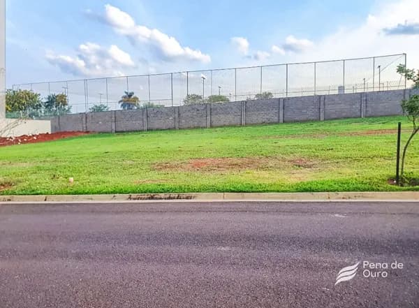 Terreno 343 m² à venda no Condomínio Green Park em Araçatuba
