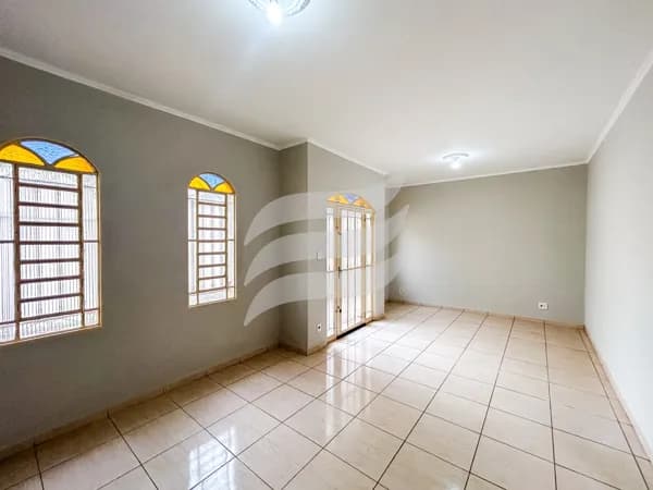 Casa 03 quartos à venda no bairro Icaray, Araçatuba/SP