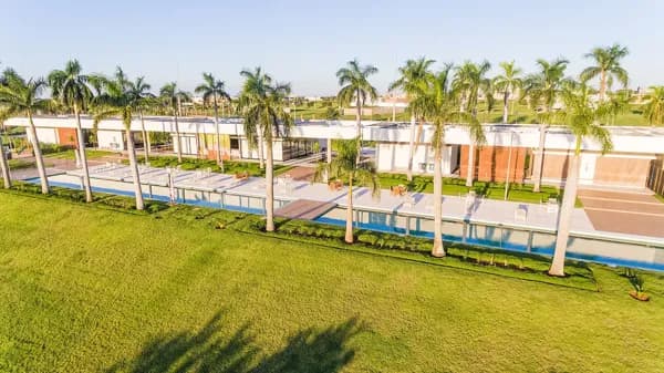 Lote de 373 m² à venda no Condomínio Alphaville em Araçatuba