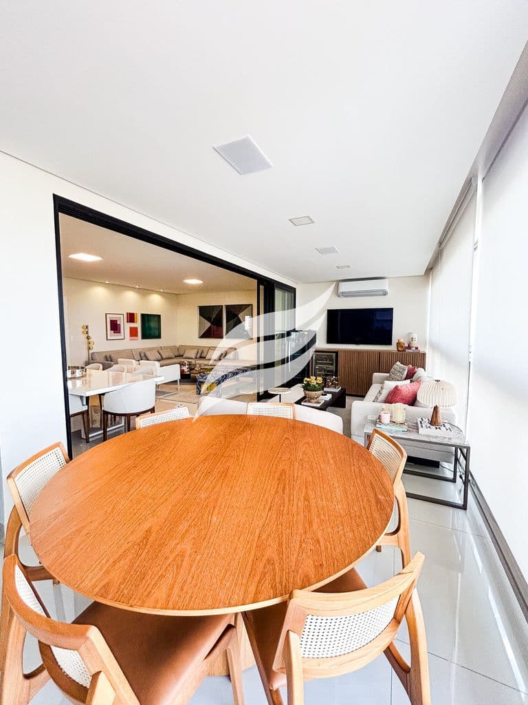Apartamento 03 suítes à venda no centro de Araçatuba