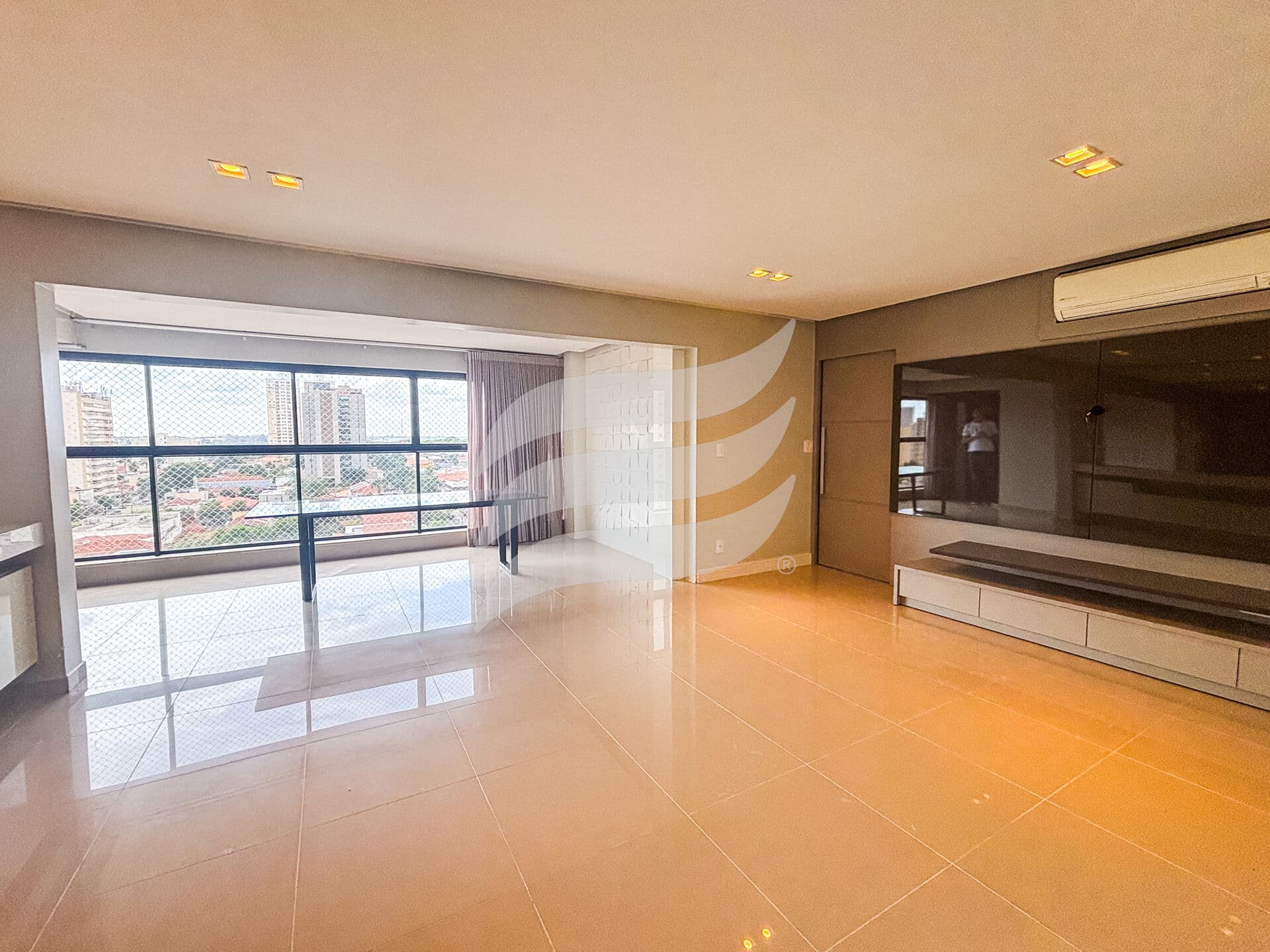 Apartamento 03 suítes à venda no bairro Vila Mendonça, Araçatuba/SP