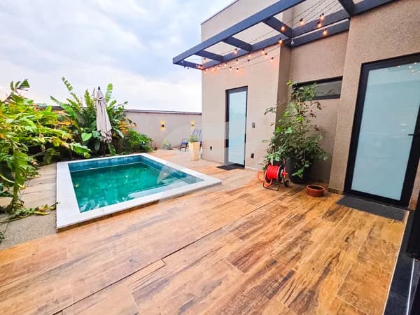 Casa com 03 suítes e piscina à venda no condomínio Alphaville 2, Araçatuba/SP