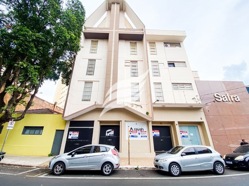 Ponto Comercial de 800 m² à venda no Centro de Araçatuba