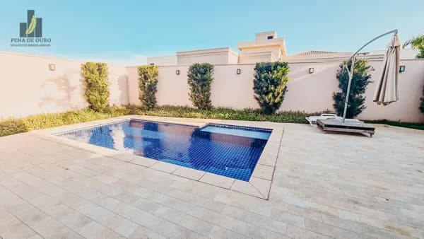Casa 4 suítes com piscina à venda no condomínio Villa Toscana em Araçatuba