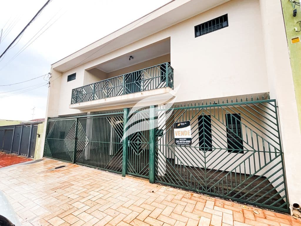 Casa 3 quartos à venda no Bairro Vila Nova em Araçatuba