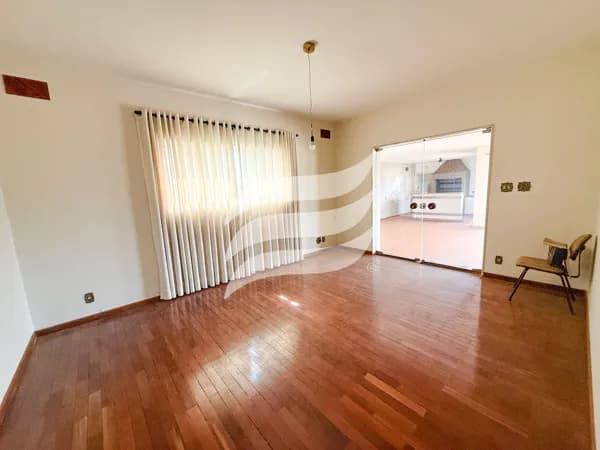 Casa 4 suítes à venda no Bairro Icaray em Araçatuba