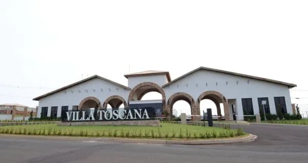 Lote de 450 m² à venda no Condomínio Vila Toscana em Araçatuba