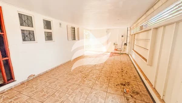 Casa 03 quartos à venda próximo a rua Aviação, Araçatuba/SP